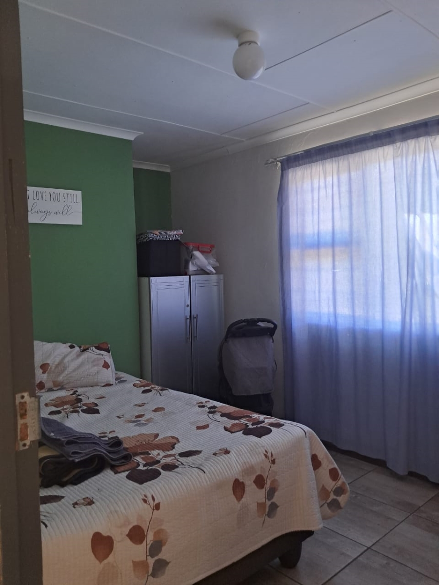 To Let 3 Bedroom Property for Rent in Albertinia Western Cape